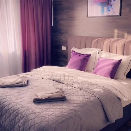 Lovely 2 Rooms Apartment In The Center Of The City 布加勒斯特 Exterior photo