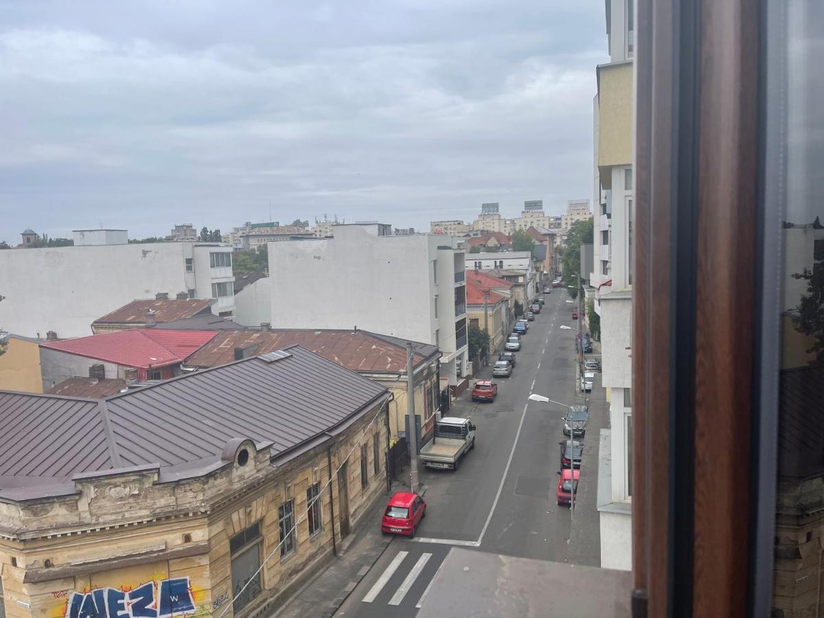 Lovely 2 In The Center Of The Appartement