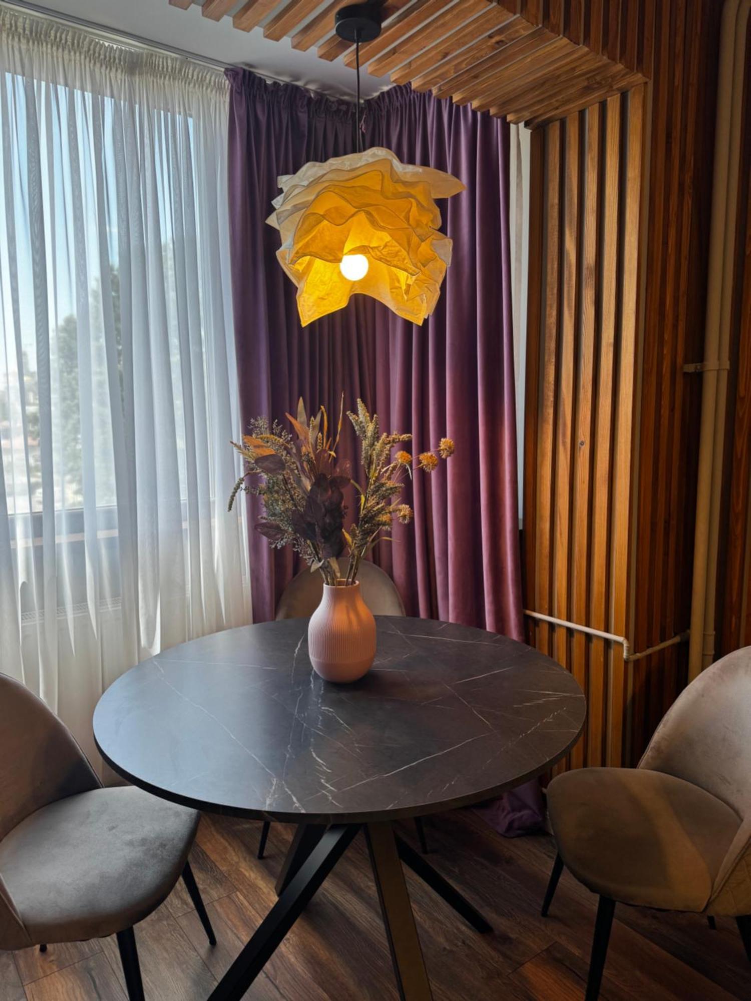 Lovely 2 In The Center Of The Appartement